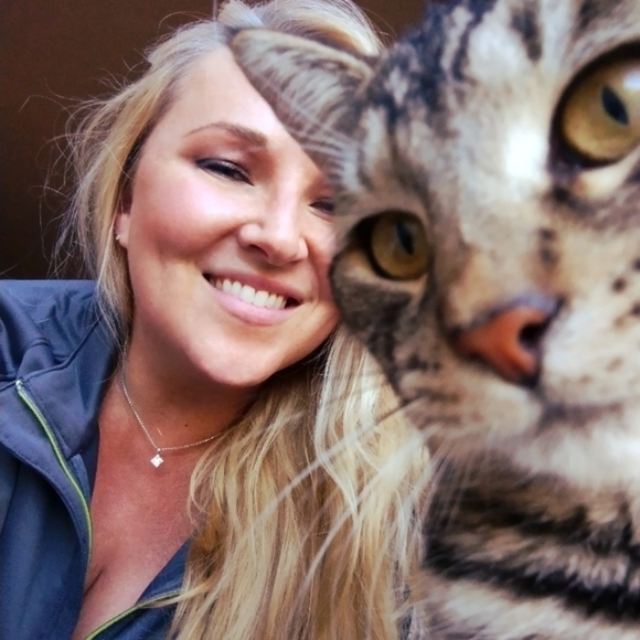 Meet your Posher, Jaime - Picture 4 of 15